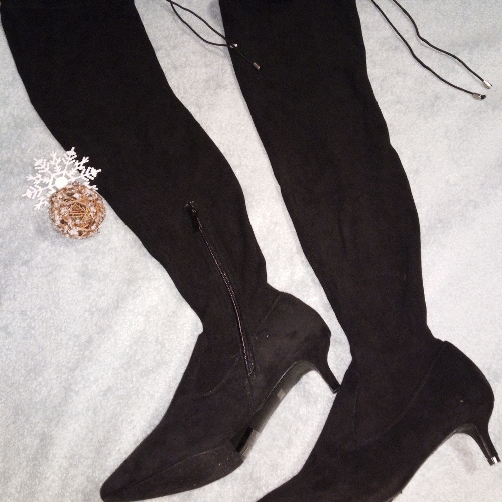 Women's knee high boots